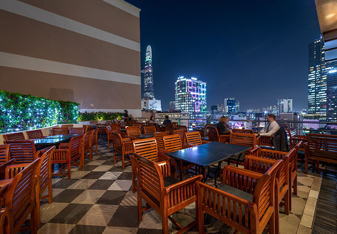 Saigon Saigon Rooftop Bar on the 10th floor of Caravelle Saigon