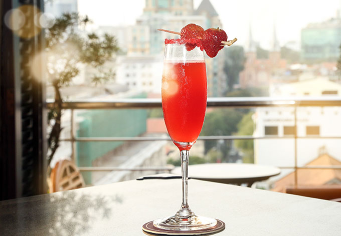 Valentines-in-the-Heart-of-Saigon-Offer2